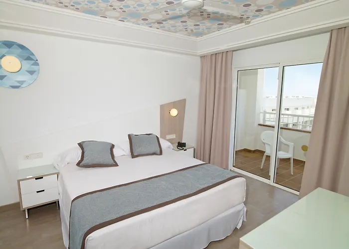 Riu Gran Canaria Отель